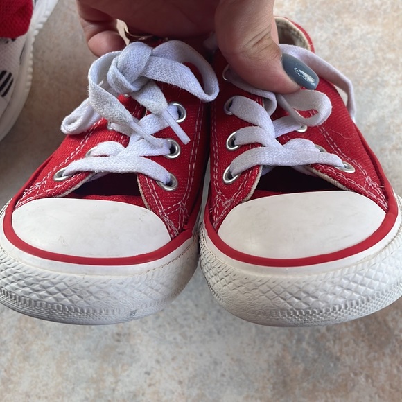Toddler shoes converse heart / Addidas forta run x Minnie size 6 - Picture 8 of 11